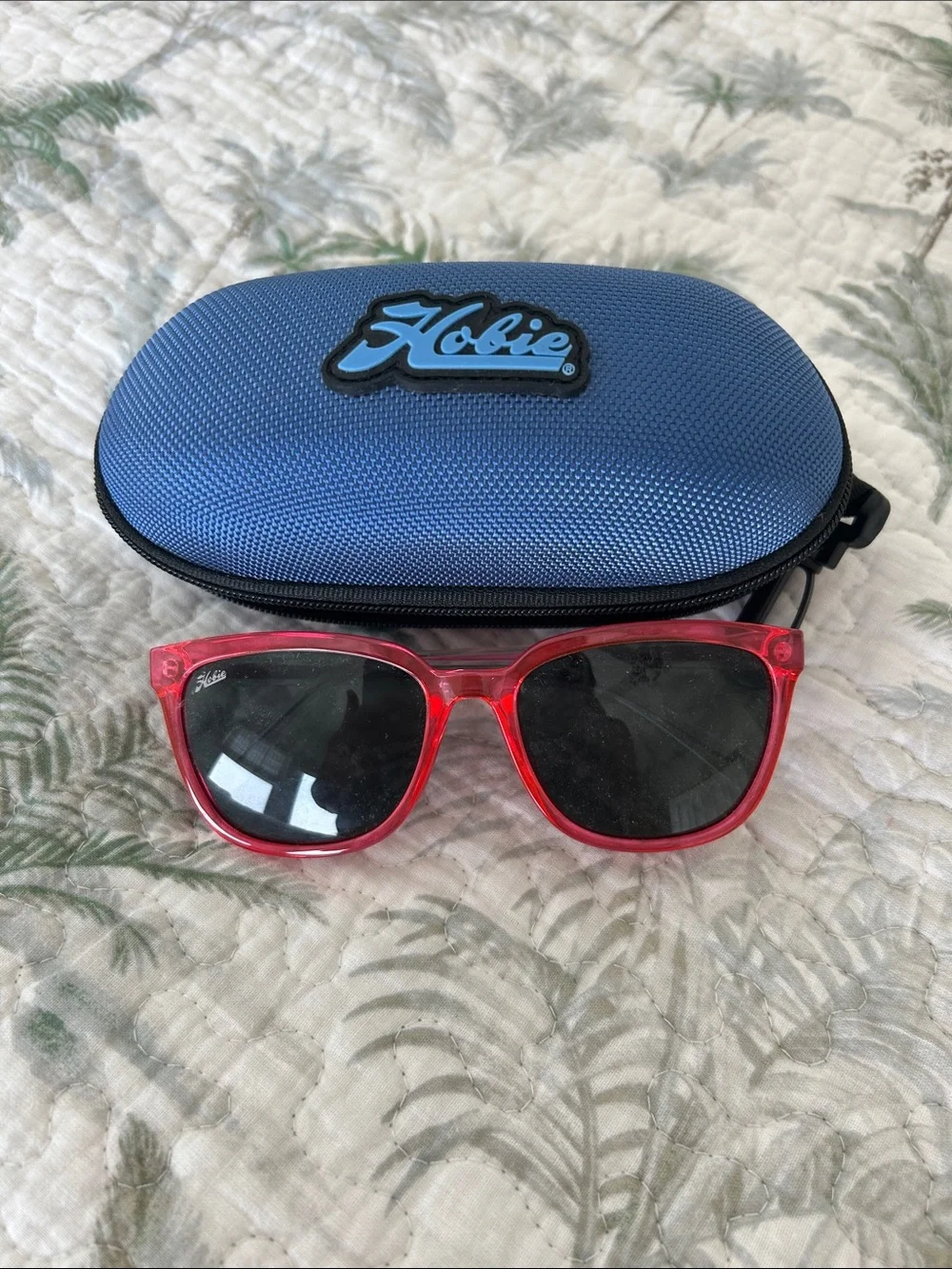 Hobie Kids Red Sunglasses with Blue Case